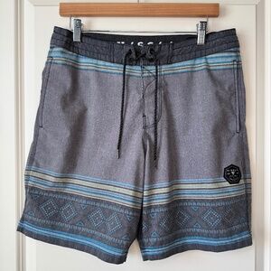 VISSLA Hybrid Shorts 8" inseam - Men's Size 32